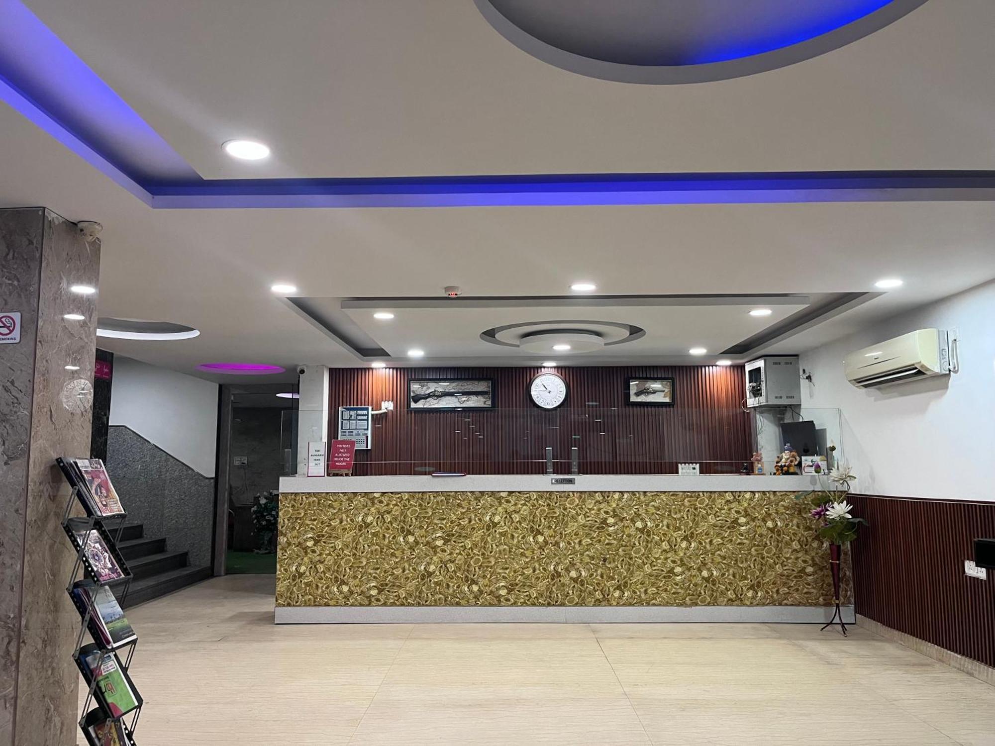 Hotel Belwood Suites - Near New Delhi Airport Exteriér fotografie
