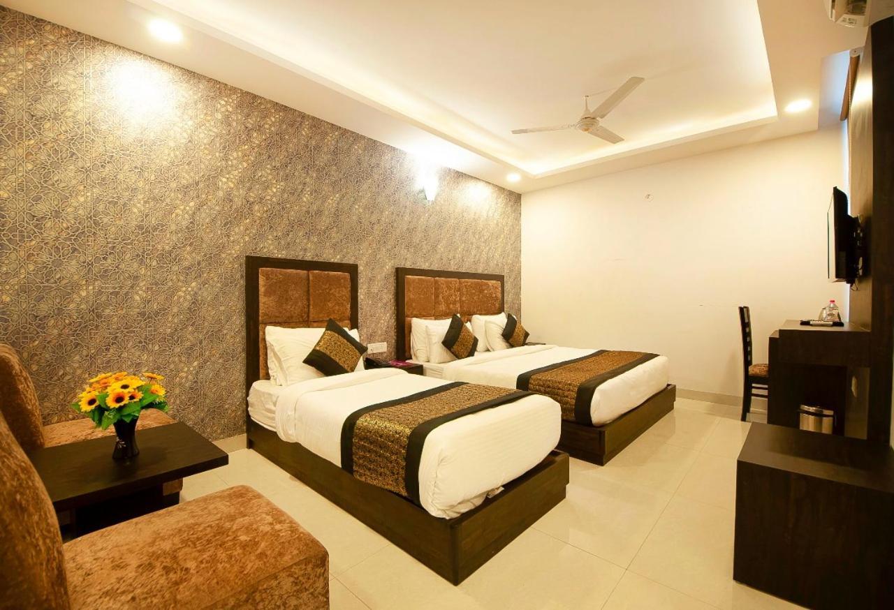 Hotel Belwood Suites - Near New Delhi Airport Exteriér fotografie